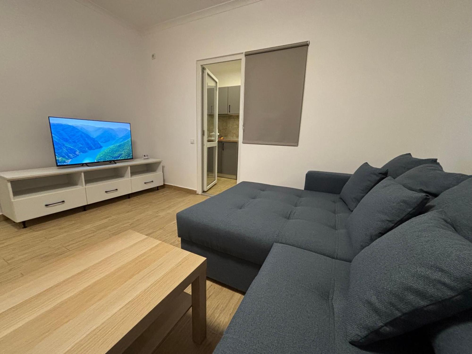 Militari Comfort Apartment Rosu Exterior photo